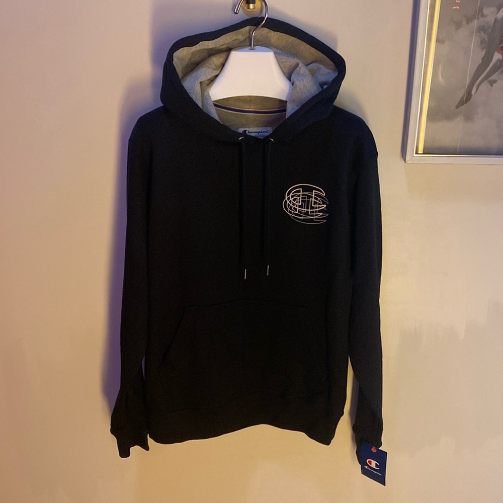 Champion dizzy C logo powerblend hoodie NWT!